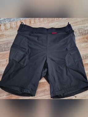 RED  MEN ProtectIve Padded Base Layer Impact Shorts Size L